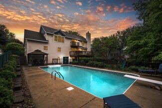 979 Kohlman Ln, Saint Paul, MN 55109