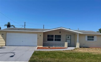 3651 Dickens Dr, Holiday, FL 34691