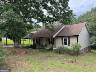 9 Woodberry Dr SE, Silver Creek, GA 30173