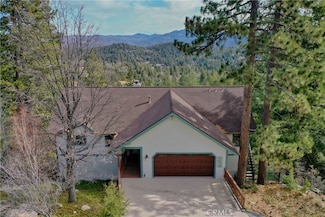 26150 Walnut Hills Dr, Lake Arrowhead, CA 92352