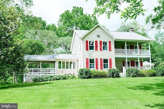 13498 Chesterfield Ln, Culpeper, VA 22701