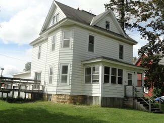 326 S Rusk Ave, Viroqua, WI 54665