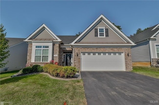 1740 Valley View Dr, Allentown, PA 18104