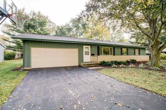 2305 Tawhee Dr, Madison, WI 53711