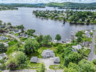 13 Kellogg St, Brookfield, CT 06804