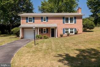 10854 Oak Valley Dr, Hagerstown, MD 21740