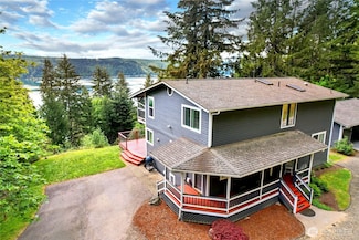 50 NE Alta Vista Dr, Belfair, WA 98528