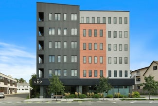 50 Leo M Birmingham Pkwy Unit 605, Boston, MA 02135