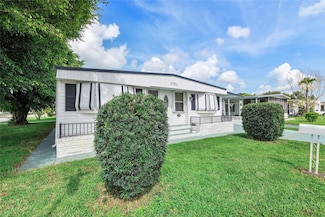 1751 SW 83rd Terrace, Davie, FL 33324