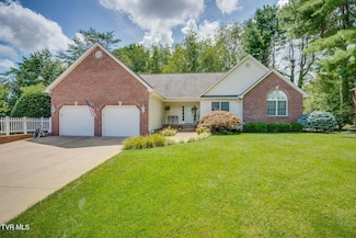 204 Amber Dr, Bristol, TN 37620