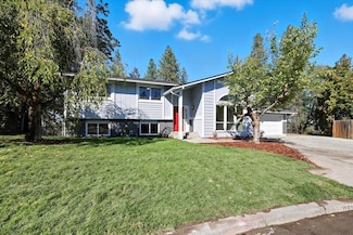 11815 N King Arthur Dr, Spokane, WA 99218