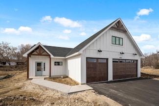 9970 14th Cir NE, Saint Michael, MN 55376