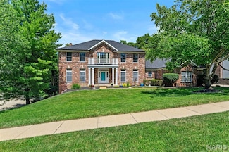 17743 Greystone Terrace Dr, Chesterfield, MO 63005