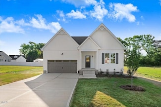72 Glenwood Ave, Kenly, NC 27542