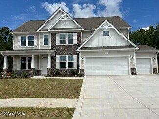 125 Mullingar Dr, Whispering Pines, NC 28327