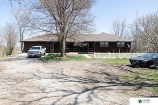 1007 Road G, York, NE 68467