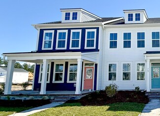 220 Swaying Pine Ln, Summerville, SC 29486