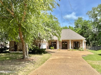 140 Whisper Lake Blvd, Madison, MS 39110