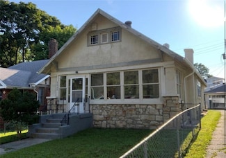 6623 Olive St, Kansas City, MO 64132