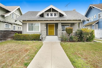 142 S Ardmore Ave, Los Angeles, CA 90004