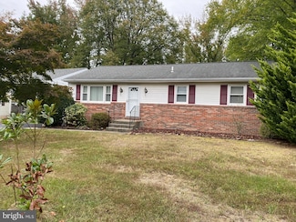 11712 Lancelot Dr, Waldorf, MD 20601