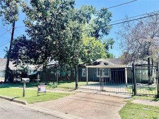 8210 Talton St, Houston, TX 77028