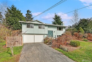 5908 155th Ave NE, Redmond, WA 98052