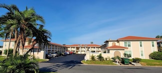 10351 Regal Dr Unit 18, Largo, FL 33774