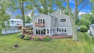 3077 Maple Ave, Wilson, NY 14172