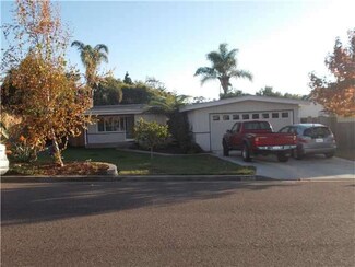 1055 Laguna Dr, Carlsbad, CA 92008