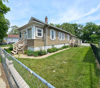 454 S Desplaines St, Joliet, IL 60436