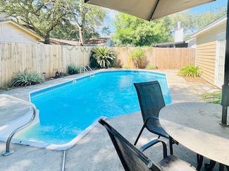 289 Honeysuckle Way, Niceville, FL 32578
