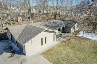 34683 Plum Hill Ln, Avon, MN 56310
