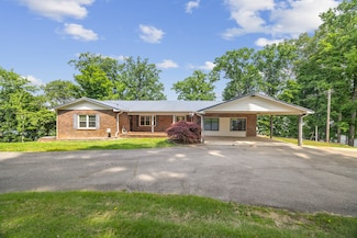 255 Whispering Hills Dr, Dover, TN 37058