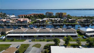 4013 SE 19th Place Unit 101, Cape Coral, FL 33904