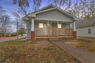 222 W Mill St, Independence, MO 64050