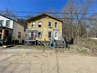 142 Baker St, Aliquippa, PA 15001
