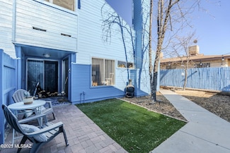 1131 W Roger Rd, Tucson, AZ 85705