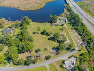 102 Riverview Dr, Leland, NC 28451