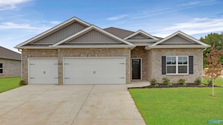 8500 Sophia Nicolle Ct, Gurley, AL 35748