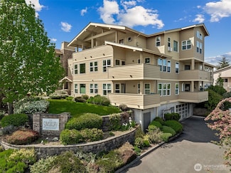 430 SW 156th St Unit 204, Burien, WA 98166
