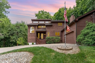 3093 Inwood Dr, Cincinnati, OH 45241