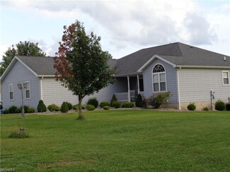 47 Cranberry Ln, Davisville, WV 26142