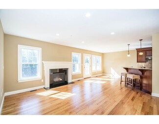 2 Landham Rd Unit 2, Sudbury, MA 01776