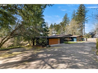 665 SW 83rd Ave, Portland, OR 97225