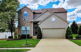 569 Lenox Ct, Broadview Heights, OH 44147