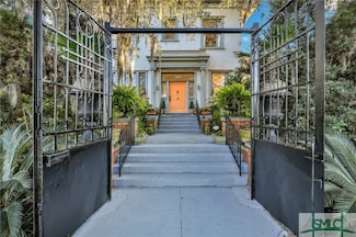 101 E 34th St, Savannah, GA 31401