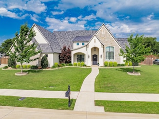 2223 Somerfield Dr, Midlothian, TX 76065
