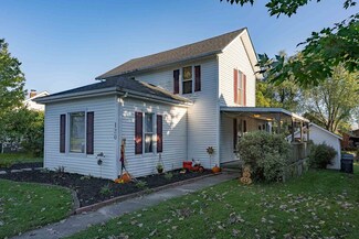 120 E Tulley St, Churubusco, IN 46723