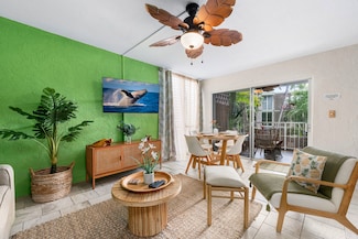 75-6016 Alii Dr Unit 201, Kailua Kona, HI 96740